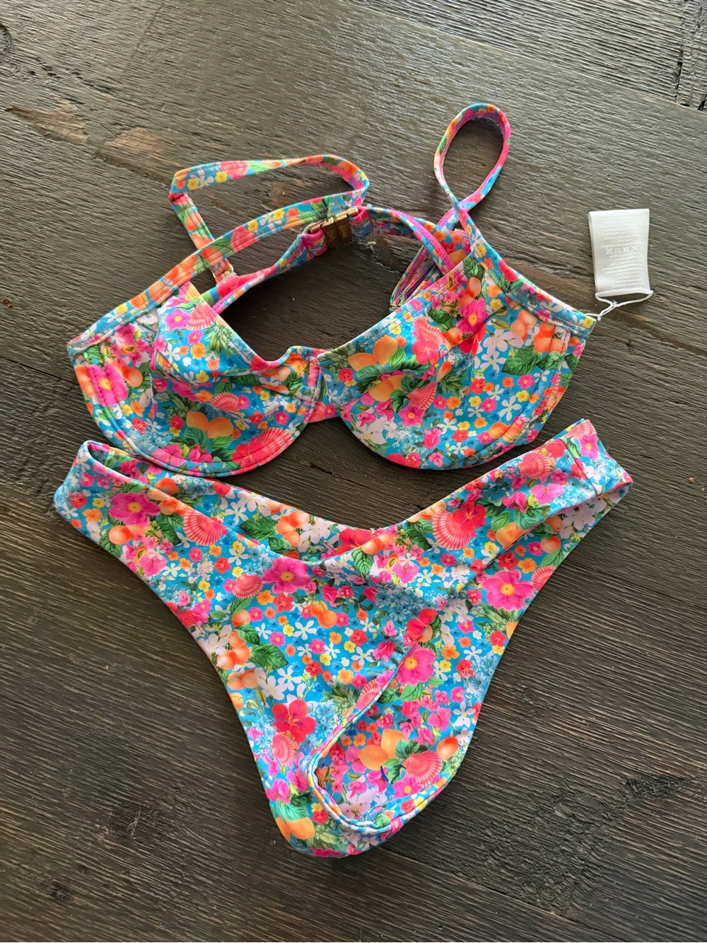 Kulani Kinis Floral Bikini Set – XS – Excellent Condition 🌺